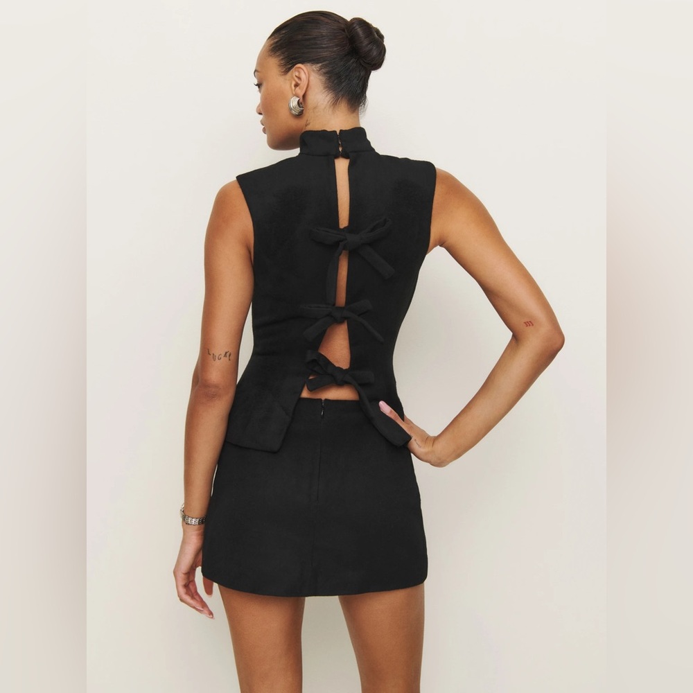 NWT Reformation Sutton Top Size 0